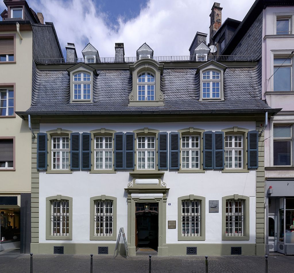 Casa donde nació Marx ( es ahora un museo dedicado a él). From: De Berthold Werner, CC BY-SA 3.0, https://commons.wikimedia.org/w/index.php?curid=33626216